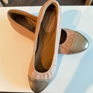 Clarks Women's Pink and Gold Ballet Flats